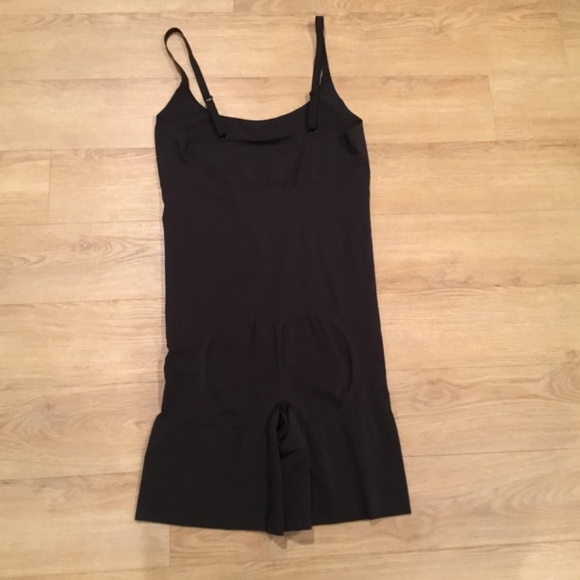 Women’s Fully Body Seamless Bodysuit Mid Thigh Body Shaper Shorts Shapewear - Picture 7 of 7